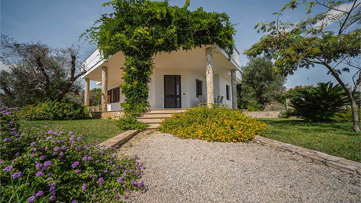 Villino con giardino